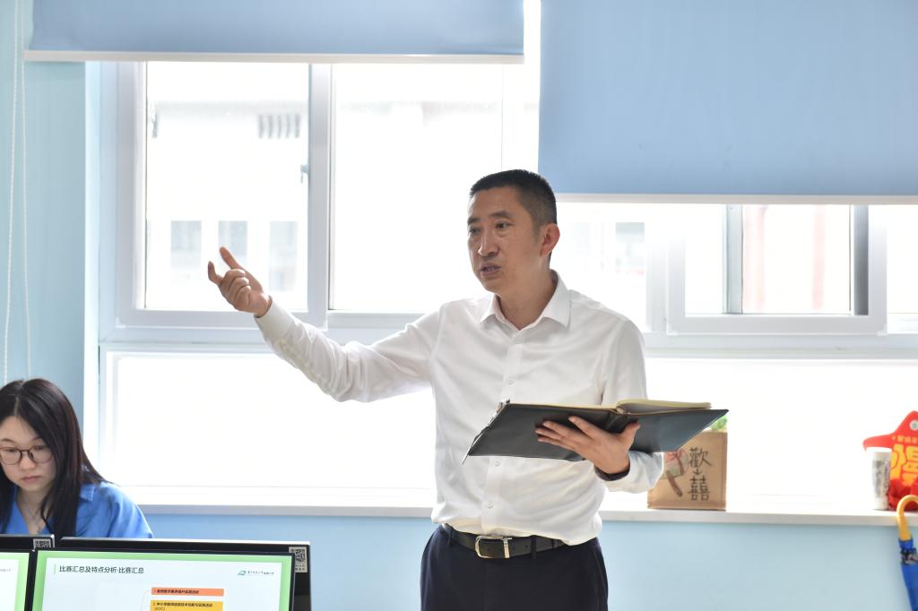 我校开展2024年智慧教育主题月第三周学习活动(图2)