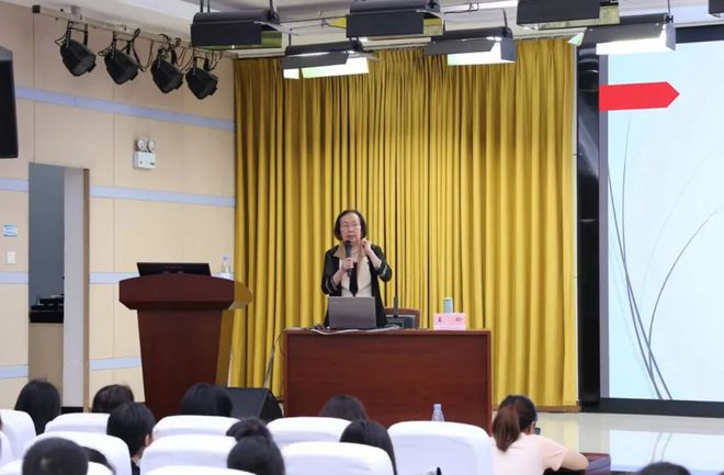 育骨干人才 促校家社高效协同｜2024年万州区家庭教育种子教师专项培训完美收官(图4)