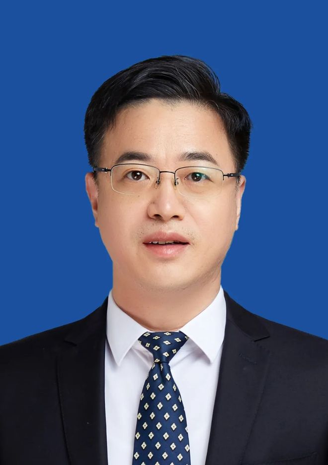 985大学常务副校长任职教育部！曾挂职团中央书记处书记…(图2)