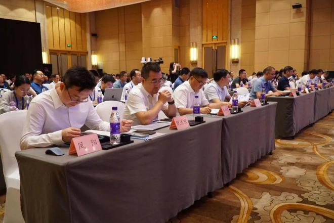 青鹿智慧纸笔亮相2024年中西部教育数字化发展研讨会(图5)